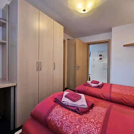 Apartment Felskinn 2. Og